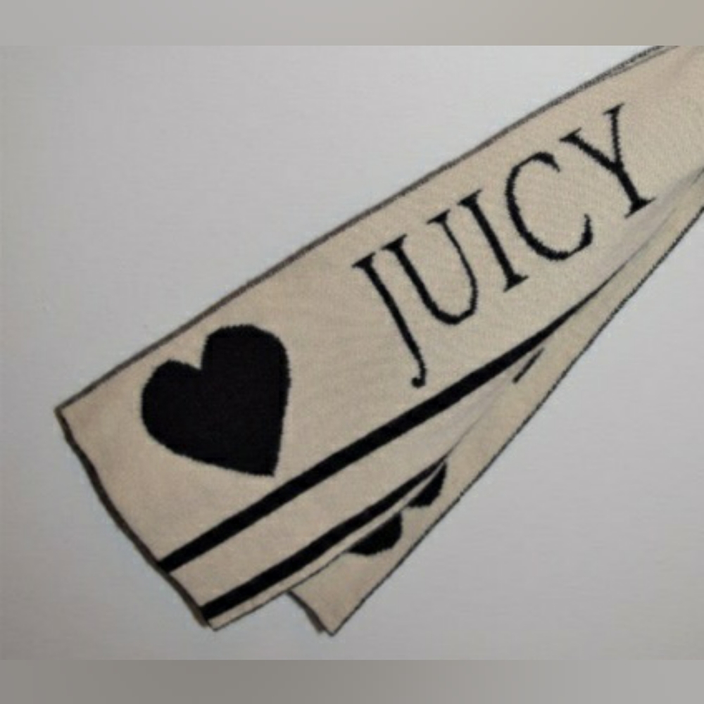Juicy Couture Black and White Collegiate Logo Soft Wool Long S… - Picture 5 of 9